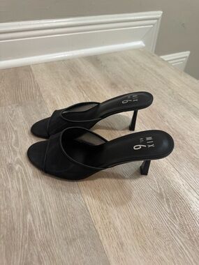 Mix No. 6 Black Open-Toe Slide Sandals with Slim Block Heel